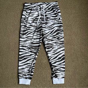 JOYRICH Joggers Size XL Color Black/White